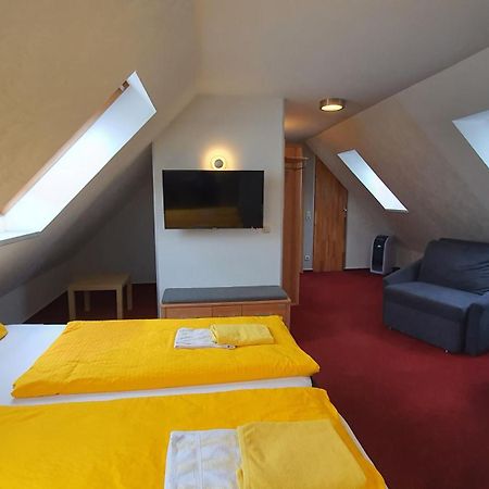 Hotel/Restaurant Balkan Sömmerda Eksteriør billede